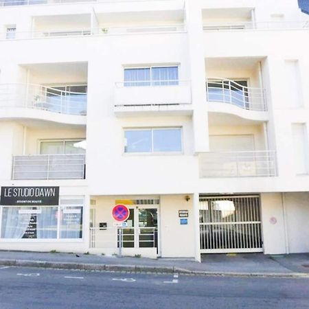 T3 Au Centre Ville Avec Balcon, Parking Gratuit Quimper Exterior photo